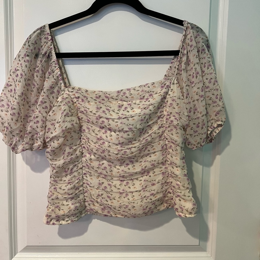 NWT Floral Top